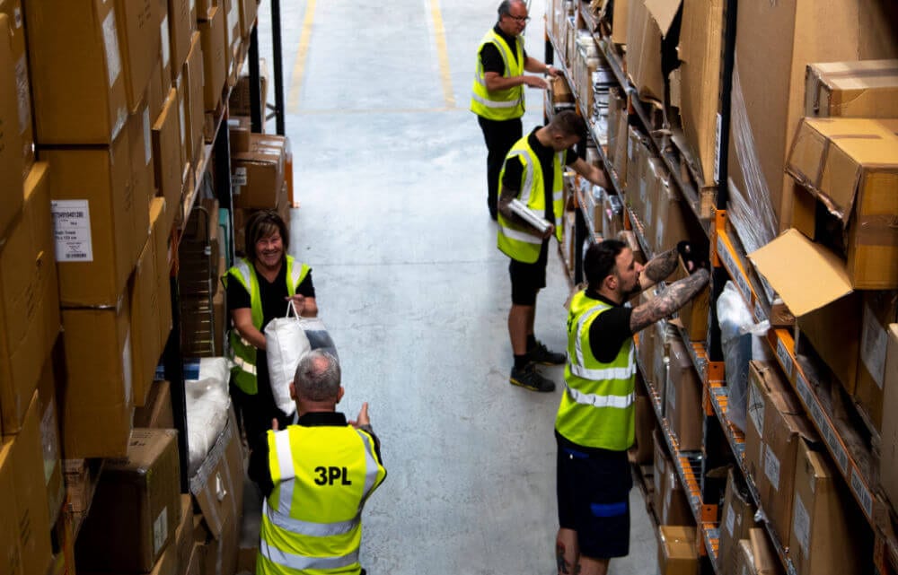 What Is the Difference Between Contract Logistics and 3PL?